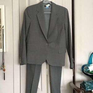 Theory Women's Gray Blazer & Trousers Suit